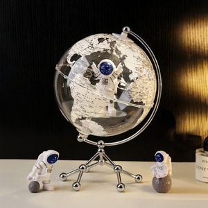 Lámpara de mesa de globo transparente recargable con astronautas Excelente diseño para escritorio de estudio o sala de estar para iluminación - Product Image 3