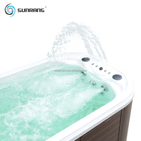 Piscine de nage à contre-courant autoportante Sunrans 11,7 m en acrylique pour extérieur avec double zone de massage par air et bain à remous intégré