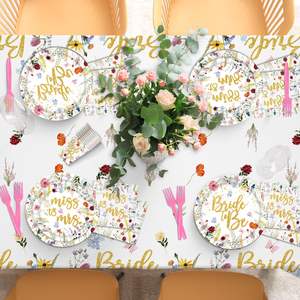 Banderola para Futura Novia, Set de Vajilla para Despedida de Soltera con Diseño de Flores Silvestres, Decoraciones para Despedida de Soltera en Tono Oro Rosa, de Soltera a Esposa - Product Image 6