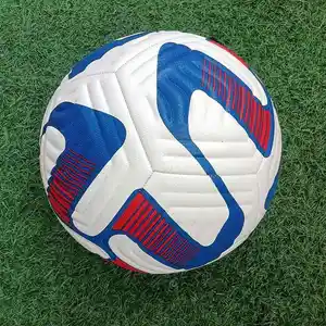 प्रत्यक्ष बिक्री सर्वोत्तम गुणवत्ता अनुकूलित फुटबॉल आकार 5 सॉफ्ट पीयू चमड़ा हीट बॉन्डेड स्पोर्ट्स टीम आउटडोर गेम प्रशिक्षण
