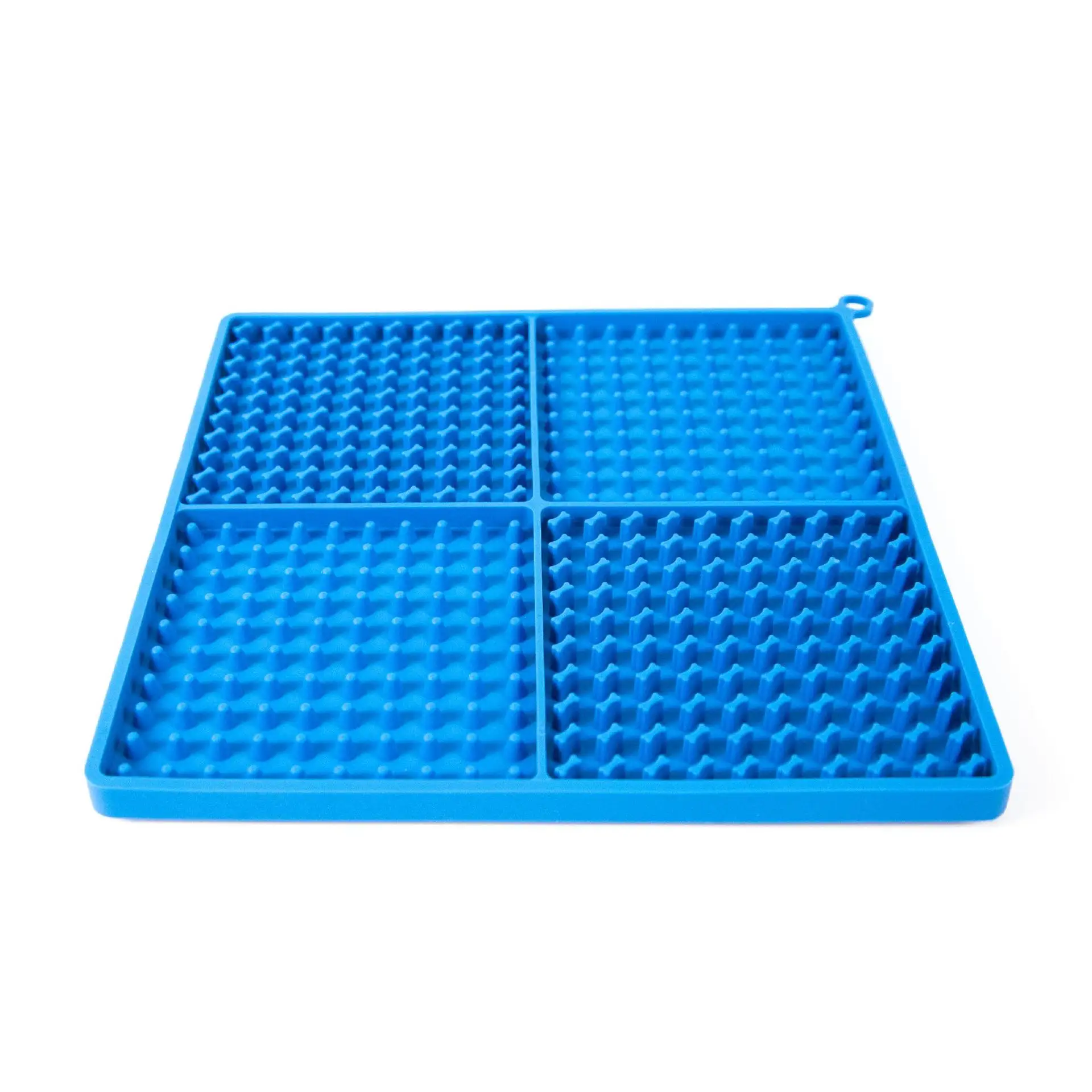 Custom Dog Food Mat Silicone Grooming Anxiety Wash Buddy Dog Training Slow Feeder Pad Licking Mat With Super Suction Cups