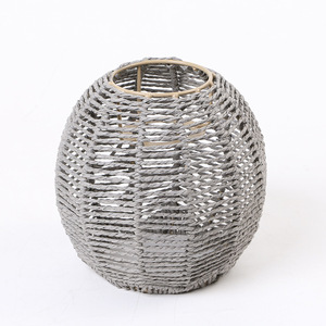 Abat-jour en résine fait main rond 150x140mm gris pour éclairage intérieur et décoration - Product Image 1