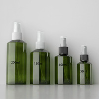 Flacon de lotion tonique cosmétique en PET vert de 200 ml avec épaule inclinée et pompe pulvérisatrice, impression UV/sérigraphie du logo