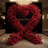 Arche en forme de cœur rouge, fleurs artificielles en soie, décoration de demande en mariage, fleurs artificielles, arrangement de roses fait main