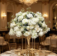 Arrangement personnalisé de roses artificielles en soie de 30 cm à 80 cm, décoration de mariage, centre de table de mariage, boule de fleurs blanche et verte