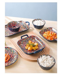 <span class=keywords><strong>Assiette</strong></span> en céramique de style américain économique de haute qualité nouveauté servant le dîner ensemble de vaisselle en porcelaine rouge de bohème vintage - Product Image 3