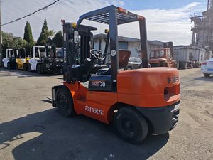 2.5/3/5/7/10/15/16/25/30-Ton <b>Used</b> Diesel HELI TCM KOMATSU CPCD30 H2000 Forklift Triple Master ISUZU japanese ENGINE side shift - Product Image 2
