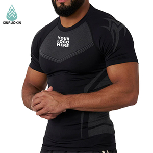 Abbigliamento Sportivo da Corsa all'Ingrosso, Magliette da Palestra in Poliestere Leggero per Uomo, Abbigliamento Fitness Compressivo - Product Image 2