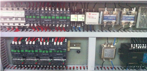 Máquina laminadora de flauta corrugada Rolam De Contre <span class=keywords><strong>Collage</strong></span> Carton Ondule Rolam 1300/1450/1650ES Máquina - Product Image 2