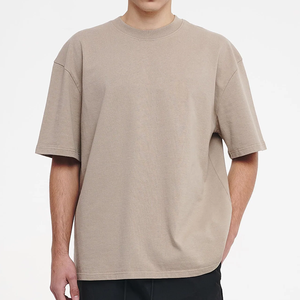 T-shirt surdimensionné à col rond pour hommes, en coton épais, coupe carrée, uni, grande taille, style designer, vente en gros - Product Image 3