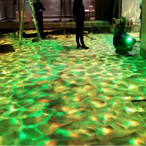 Projecteur d'ondes marines pour restaurants sur le thème de l'océan, aquariums, centres de villégiature et installations décoratives immersives - Product Image 1