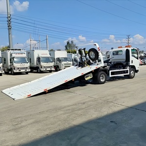 Nouveau camion de dépannage à plateau plat ISUZ-U KV100 Diesel Manuel pour le sauvetage routier Disponible à la vente - Product Image 6