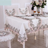 Chemins de table ronds carrés en mélange de lin brodé de style européen Nappe de table