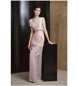 Vestido ajustado <span class=keywords><strong>de</strong></span> estilo chino con bordado <span class=keywords><strong>rosa</strong></span>, siete colores, Ramadán 2026, nuevo estilo. - Product Image 1