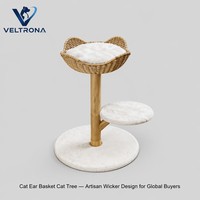 Arbre à chat avec panier en osier oreilles de chat, base en peluche, tronc en bois et perchoir, mobilier d'escalade d'intérieur, vente en gros