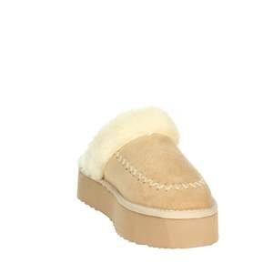 Zapatillas de casa para mujer Laura Biagiotti 8880 beige, forradas de suave forro polar, cómodas para interiores - Product Image 5