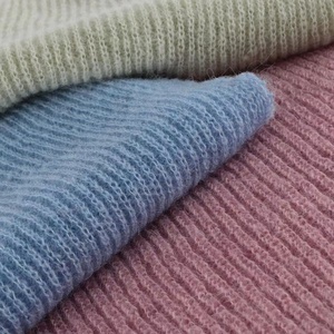 Fil fantaisie 10% <span class=keywords><strong>Laine</strong></span> 40% Nylon 50% Polyester Doux et Chaud pour Pulls – Vente en Gros Usine – Fournisseur <span class=keywords><strong>de</strong></span> Fil <span class=keywords><strong>à</strong></span> <span class=keywords><strong>Tricoter</strong></span> en Stock - Product Image 4