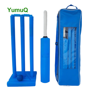 YumuQ Set da Cricket da Spiaggia per Bambini con Logo Personalizzato, Palline in PVC Rigido, Mazza, Pali e Borsa per il Trasporto - Product Image 3