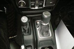 <span class=keywords><strong>Jeep</strong></span> Warrior Modelo 2022, Edición Premium 3.6L - Product Image 4