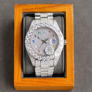 Reloj de Pulsera de Lujo con Diamantes y Cristales Estilo Hip Hop para Hombre, Logotipo Personalizado, Oro Blanco de Dos Tonos, Reloj con Incrustaciones - Product Image 3