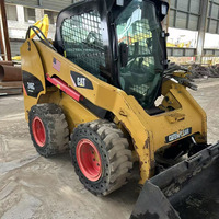 Chargeuse compacte sur pneus CAT246C d'occasion, haute qualité, prix bas. Chargeuses compactes sur pneus miniatures CAT246D, 246C, 272D, 262D d'occasion.