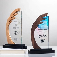 Plaque de récompense en verre cristal et bois en gros avec base noire