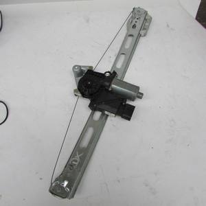 Alzacristalli Anteriore Sinistro Usato per Mercedes Classe A W168 1997-2004 Modello 3146 - Product Image 1