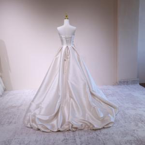 Soldes de <span class=keywords><strong>grande</strong></span> envergure : Robes de mariée haut de gamme, styles développés en interne par l'usine, robes de soirée <span class=keywords><strong>pas</strong></span> chères sans bretelles, coupe trapèze avec traîne chapelle - Product Image 6