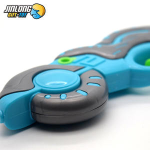 Pistola de agua de fábrica personalizada para niños, juguete de 3 piezas, juegos de pistolas para niños, bombeo de aire, tres pistolas, juguete de presión de pulverización, juguete antiestrés - Product Image 3