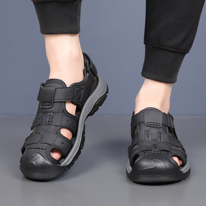 Sandales pour hommes à brides croisées, gris, fermeture velcro, chaussures de sport décontractées pour l'extérieur et la plage - Product Image 2