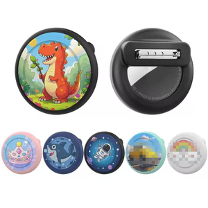 Funda de rastreador de silicona de dibujos animados para niños y niñas para AirTag con Pin <span class=keywords><strong>Invisible</strong></span>, soporte de rastreador decorativo para ropa, bonita funda protectora - Product Image 1