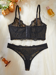 Nuovo Set <span class=keywords><strong>Reggiseno</strong></span> in Pizzo Nero e <span class=keywords><strong>Oro</strong></span> per Donna, Lingerie Sexy di Lusso Push-Up, Comoda con Spalline Regolabili, Leggera e Traspirante, ODM XL Intimo - Product Image 3