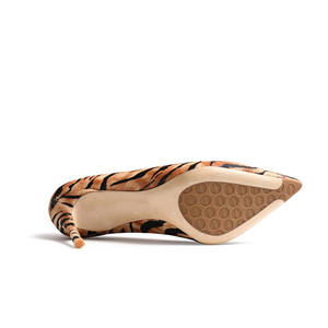 Scarpe da Donna Fatte a Mano con Stampa Leopardata, Tacchi Alti a Punta, Scarpe con Tacco a Spillo, Scarpe da Sposa con Stampa Zebrata - Product Image 4