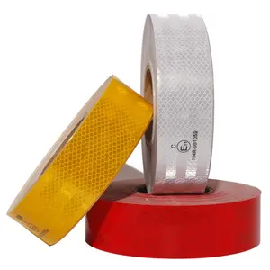 Pc/Pet/Acryl 2 "* 150 Ft 'Rode Reflecterende Tapes Voor Gateposts, Hek Berichten, barrières, Palen En Leuningen Waarschuwing