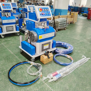 Pulvérisateur hydraulique compact et stable pour mousse <span class=keywords><strong>PU</strong></span> et polyurée, idéal pour l'étanchéité des toitures, l'isolation des sous-sols et les projets de protection anticorrosion des tuyaux - Product Image 5