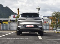 Lynk & Co 08 LYNK & CO 08 SUV de taille moyenne hybride rechargeable accélération 4.6s/100KM transmission intégrale intelligente L2