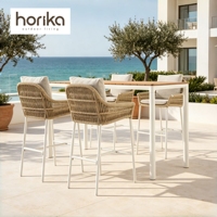Ensemble de salle à manger d'extérieur moderne en promotion : tabourets de bar hauts et chaises de jardin en aluminium tressé