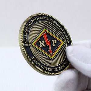 Pièces de défi en métal double face, peintes et gaufrées, avec design personnalisable et couleurs vives et complexes qui ne s'estompent jamais - Product Image 4