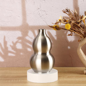 Bouteille d'eau et de vin portable en acier inoxydable monocouche de 500 ml en forme de <span class=keywords><strong>gourde</strong></span>, idéale pour les cadeaux de fête - Product Image 2