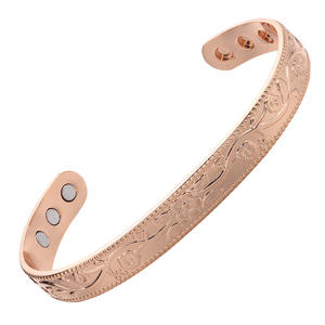 Brazalete Abierto de Energía de Iones Negativos con Imán de Bronce - Pulsera Magnética de Salud Grabada a la Moda - Accesorio de <span class=keywords><strong>Mano</strong></span> Popular - Product Image 5