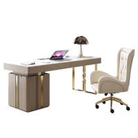 Bureau de direction au design moderne, mobilier de bureau, bureau de PDG, bureau de directeur pour la maison avec chaise