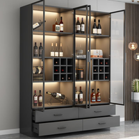 Armoire à vin en bois massif avec chaise de salle à manger en verre et en bois, meubles en bois massif sculpté, armoire classique de luxe
