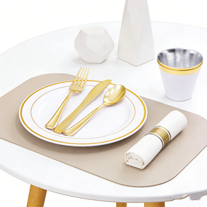 Assiettes creuses jetables en plastique blanc et rouge <span class=keywords><strong>de</strong></span> 7,5 pouces avec bord doré, bols à soupe pour présentation <span class=keywords><strong>de</strong></span> mariage et fêtes - Product Image 1