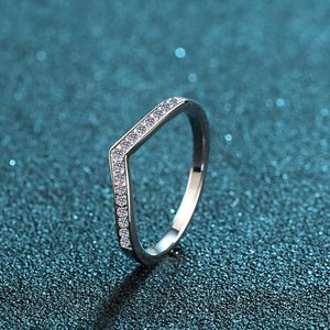 แหวนเพชรโมอิสรูปตัววีสำหรับผู้หญิงแหวนหมั้นสุดหรูสำหรับ S925 - Product Image 4