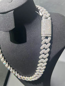 Cadena Cubana de 18mm con Moissanita, Chapada en Oro de 22k y Plata, 22 Pulgadas de Diámetro, Collar Vintage Estilo Hip Hop - Product Image 4