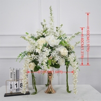 DKB Centre de table floral personnalisé de 50 cm avec boules de fleurs artificielles vertes et blanches, roses artificielles, delphiniums et glycines suspendues