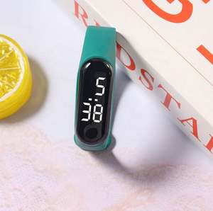 Reloj Deportivo de Silicona TPU con Correa de Cuero, 5mm, M3 LED, Electrónico, Moderno, para Estudiantes y Parejas, Casual, Deportivo, Táctil, con Luz Blanca, Resistente al Agua - Product Image 5