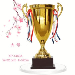 Trophées de football en métal de haute qualité, nouveau design, grande taille, vente en gros directe d'usine pour les tournois - Product Image 5