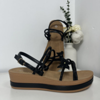 Sandales plates à lanières en diamant pour femme, avec accent papillon, en PU antidérapant, à bout ouvert, pour soirée et streetwear