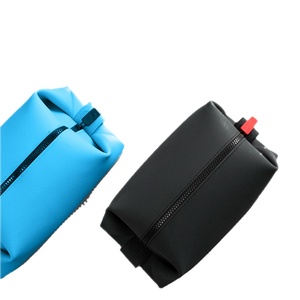 Bolsa de Cosméticos de Silicona Personalizada, Bolsa de Almacenamiento para Baño, Neceser de Viaje Multifuncional - Product Image 3